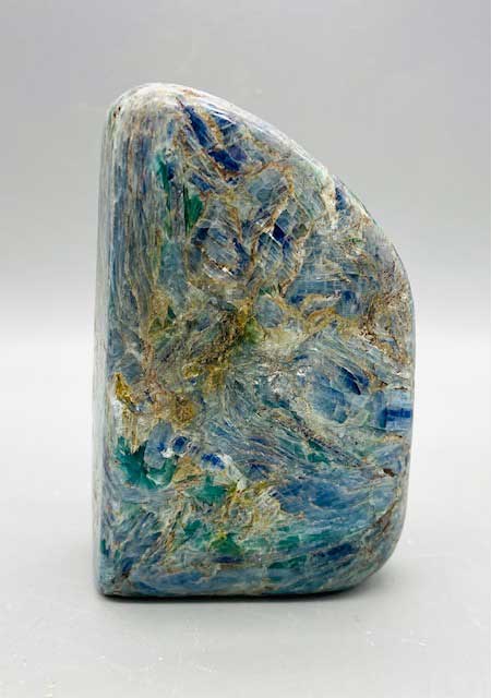 .5-.7# Kyanite free shape